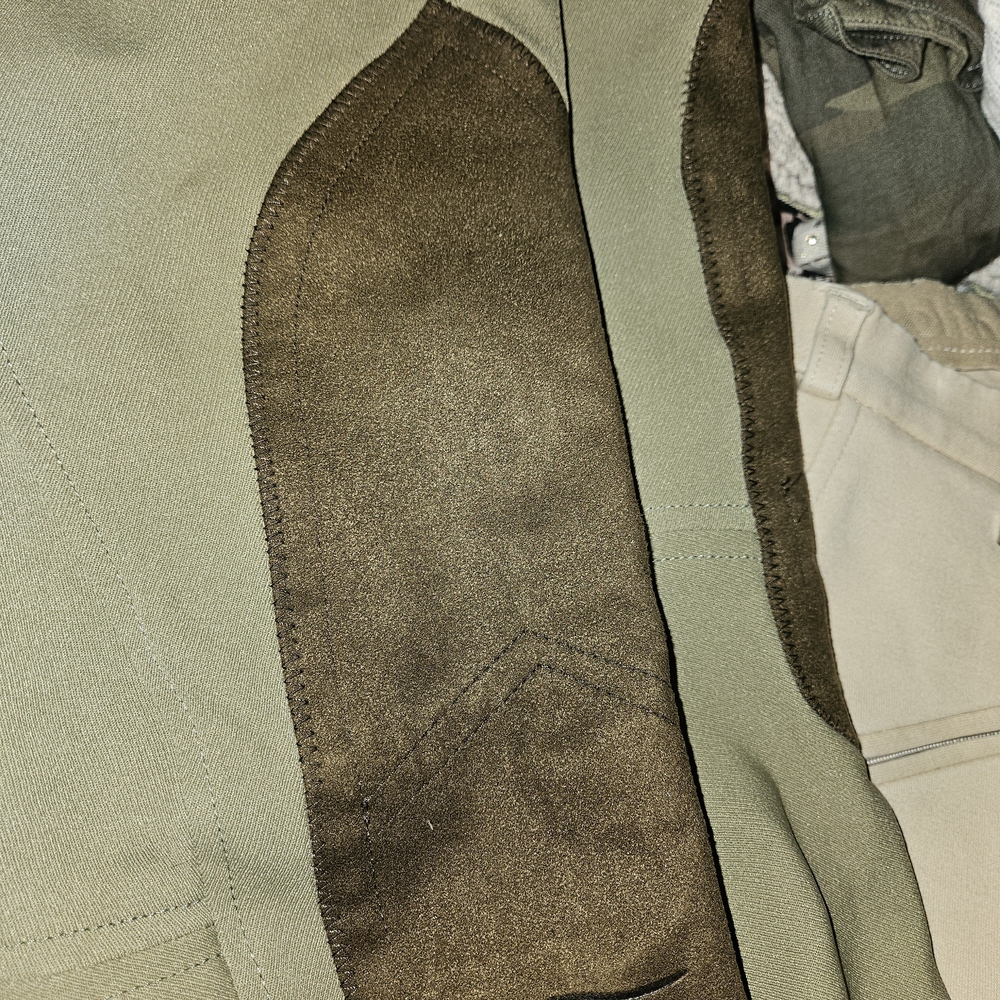 2 Pair Riding Breeches Size 28 And 26 Regular - Picture 7 of 16